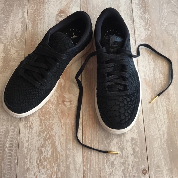 NWT nike Air Jordan 1 retro - Picture 8 of 8